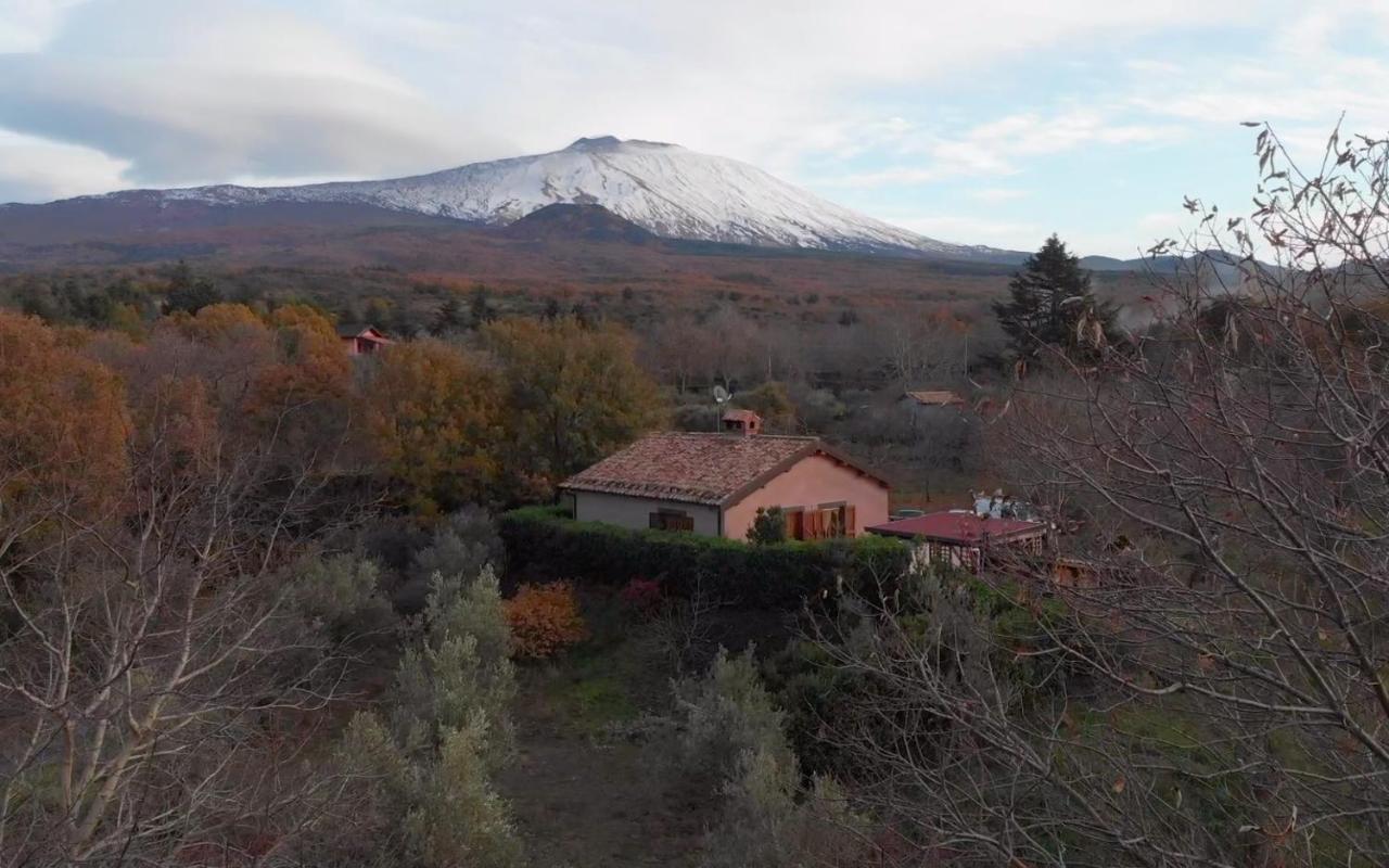 Mount Etna Chalet Maletto Bagian luar foto